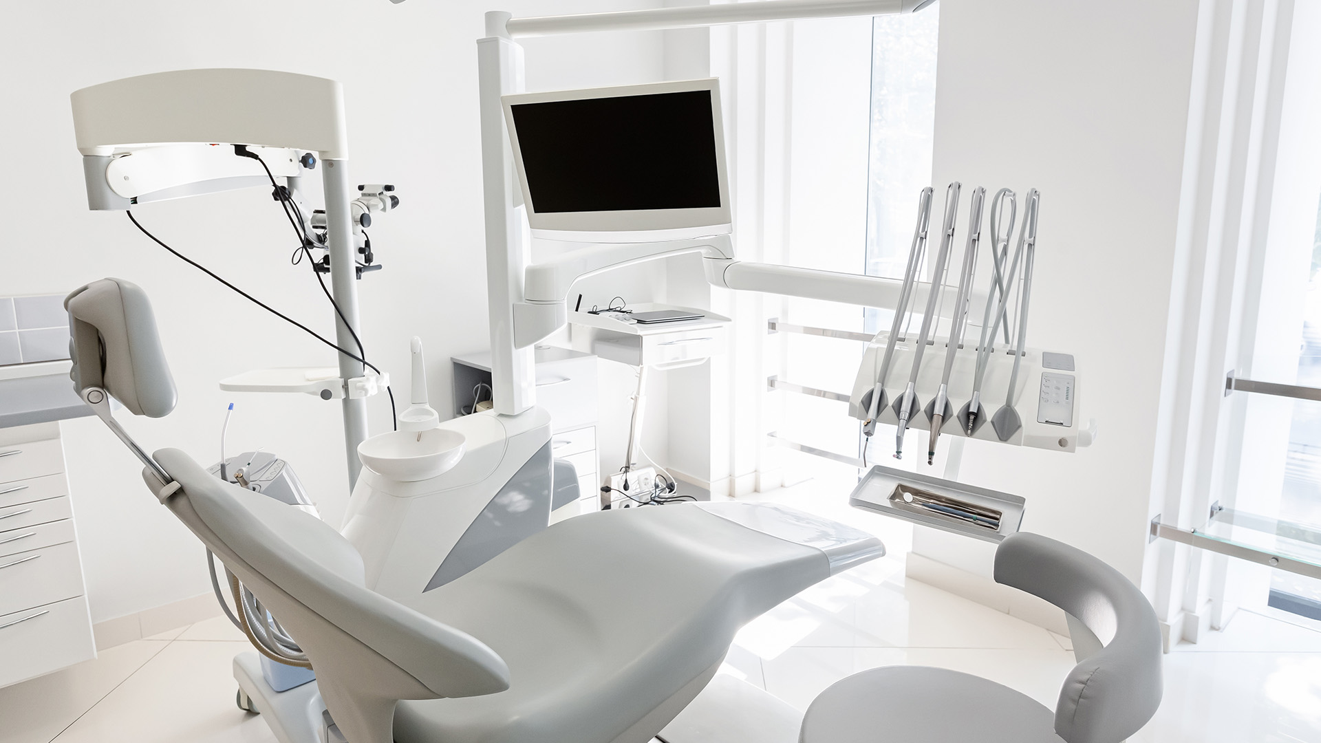 Durham Dental Studio | Emergency Treatment, TMJ Disorders and Dental Lab